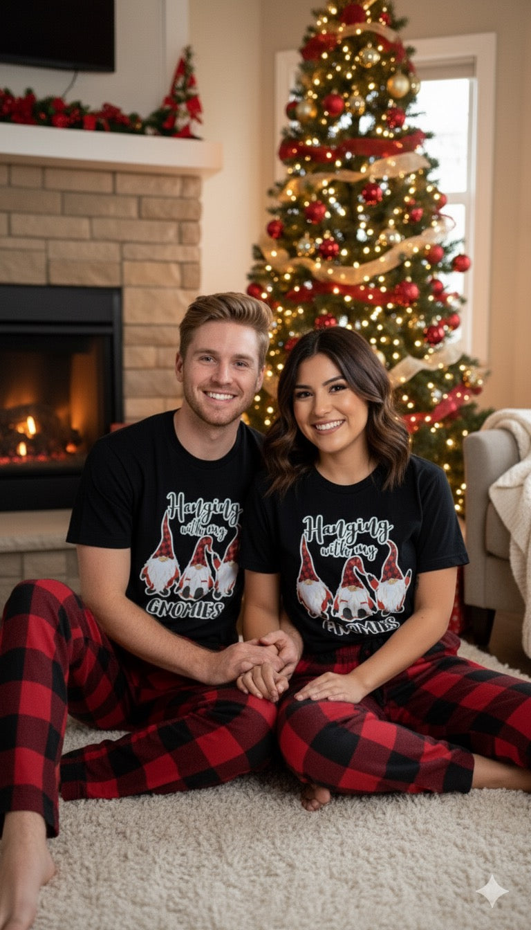 Pijama navideña personalizada (playera cuello redondo)